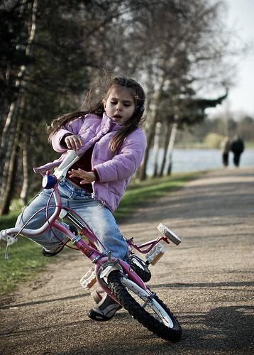 kid-falling-off-bike.1398716067-800-auto