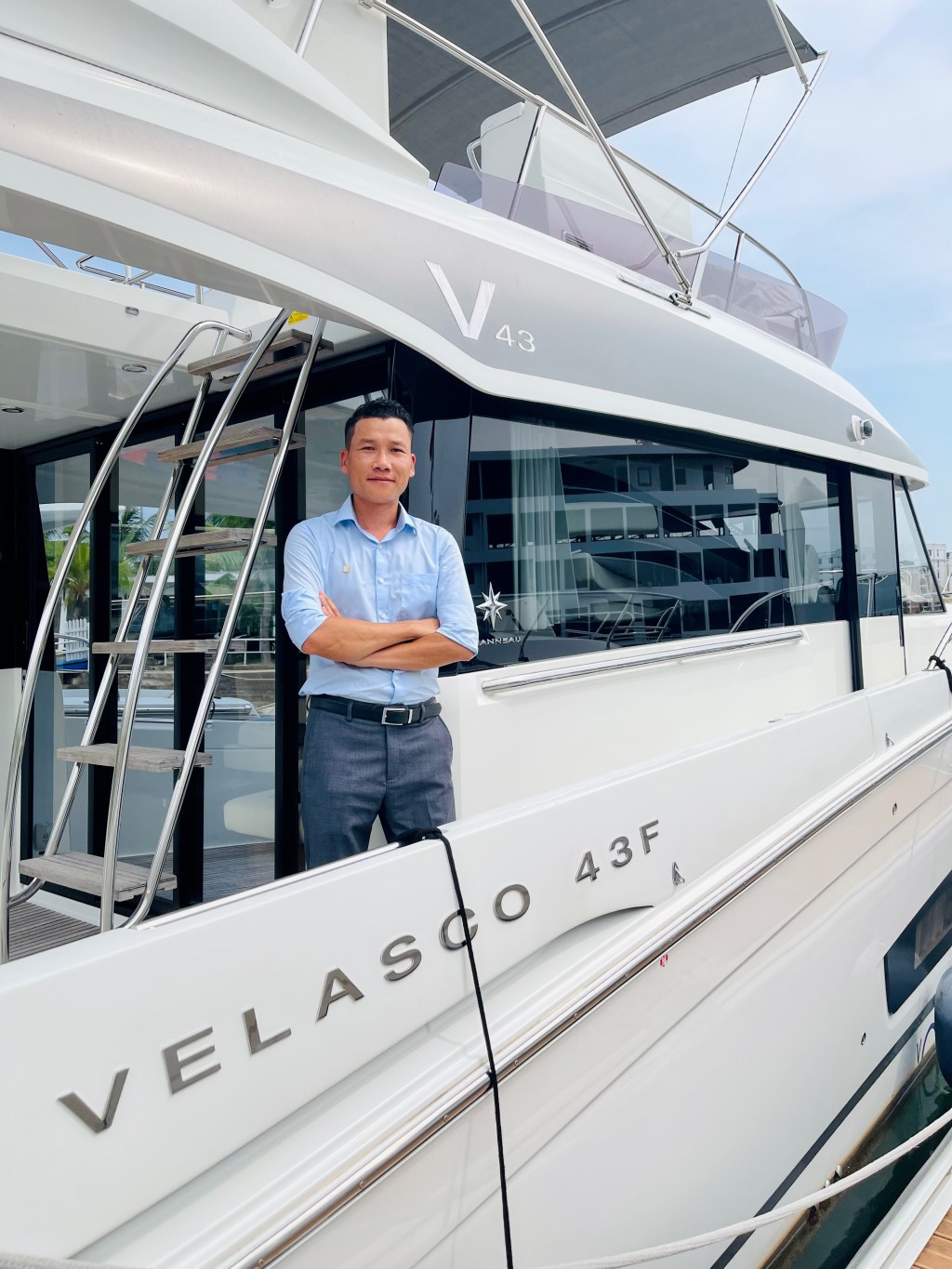 Chớ thấy sóng cả mà ngã tay&nbsp;chèo